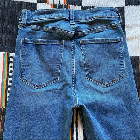 Gap High Rise Universal Leggings. Denim. Size 6/28 R. Excellent condition! - Picture 7 of 9